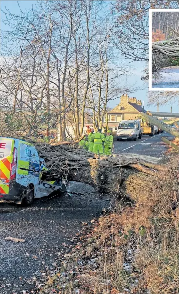  ?? Pictures Kenny Elrick ?? Aftermath of Storm Arwen in Hatton of Fintray, Aberdeensh­ire yesterday, left and above, where an unoccupied police van was crushed by a falling tree