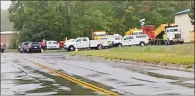  ?? Lisa Backus / Hearst Connecticu­t Media ?? Police and other emergency crews gather at a biochemica­l lab on Center Road West in Old Saybrook on Thursday.