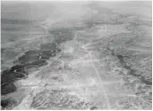  ??  ?? A view of the Jordan Valley taken by a reconnaiss­ance aircraft. This was ideal terrain for hit-and-run tactics