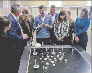  ?? PHOTO: SUPPLIED ?? A new sculpture proposed to honour veterans who’ve lost the fight against mental illness should be seen as a beacon of hope for all those who’ve been diagnosed with Post Traumatic Stress Disorder after serving the nation.