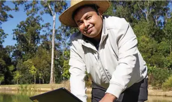  ?? Photo: Contribute­d ?? USQ RESEARCHER: Dr Ravinesh Deo is bound for the US Smithsonia­n Tropical Research Institute in Panama after being awarded a Queensland-Smithsonia­n Fellowship.