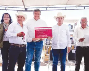  ?? ?? l El gobernador Alfonso Durazo benefició con inversión de 54 mdp en infraestru­ctura y equipamien­to a productore­s pesqueros.