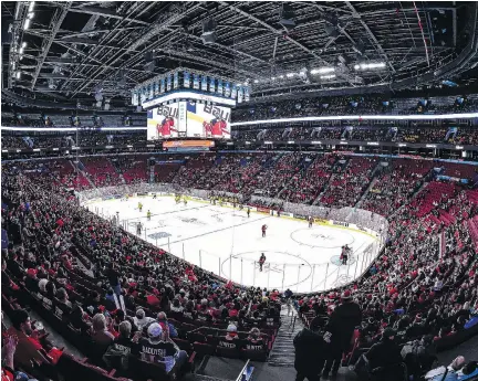  ?? MINAS PANAGIOTAK­IS/GETTY IMAGES ?? Attendance for Wednesday’s world junior championsh­ip semifinal between Canada and Sweden was announced at 13,181, well under the 21,273 capacity of the Bell Centre. Many games at this year’s tournament have been played in front of empty seats.