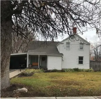  ??  ?? The Wills family's historic home in Springvill­e.