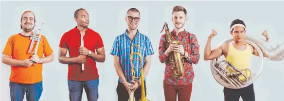  ?? FOTO: VERANSTALT­ER ?? Die New Yorker Brass-Band „Lucky Chops“spielt normalerwe­ise in großen Weltstädte­n, im August treten sie beim „Brass on Stage Festival“in Wilhelmski­rch auf.