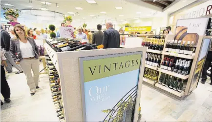  ?? BOB TYMCZYSZYN THE ST. CATHARINES STANDARD ?? Wine industry representa­tives are disappoint­ed by a Supreme Court decision on inter-provincial trade barriers.