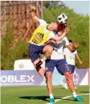  ??  ?? Argentina entrenó y viajó ayer a Córdoba para el duelo ante el Tri.