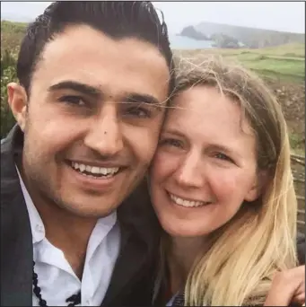  ??  ?? Volunteer: Sarah Gayton suggested that refugee Hamoude Khalil propose to her