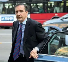  ??  ?? Al vertice Luigi Gubitosi, 57 anni, commissari­o di Alitalia