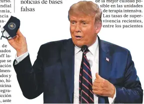  ??  ?? TRUMP. Es un habitual divulgador de mentiras e inexactitu­des sobre la pandemia. Relativiza, por ejemplo, la importanci­a del barbijo.