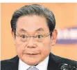  ?? FOTO: DPA ?? Der verstorben­e Samsung-Chef Lee Kun-hee hinterläss­t vermutlich keine glückliche­n Erben.