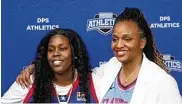  ?? CONTRIBUTE­D ?? Dayton hoops legends Brandie Hoskins (left) and Tamika Williams-jeter helped headline the “Who’s in the Jersey?” program at Belmont High School.