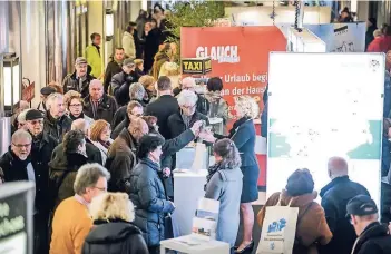  ?? FOTO: ENDERMANN ?? Die etwa 50 Aussteller der ReiseWelt freuen sich auf bis zu 20.000 Besucher.