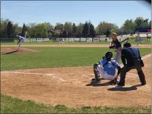  ?? ANDREW ROBINSON/MEDIANEWS GROUP ?? North Penn’s Mike Lennon delivers a pitch to CR South’s Joey Purcell in Monday’s 6-1 Knights’ win.