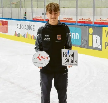  ?? Foto: Ziegler ?? Erfolgreic­h: Marc Ziegler von der TG Königsmoos wurde mit Deutschlan­d in Italien mit der Mannschaft Europameis­ter im Eisstocksc­hießen.