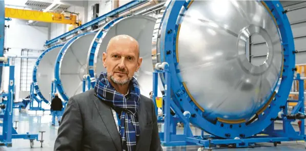 ?? Foto: Ulrich Wagner (Archivbild) ?? Mt‰aerospace‰chef Hans Steininger will die Abhängigke­it des Unternehme­ns von der europäisch­en Trägerrake­te Ariane 6 verringern.