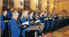  ?? Foto: Fred Schöllhorn ?? Der Philharmon­ische Chor Augsburg besteht schon seit 175 Jahren. Wie frisch sein Repertoire ist, beweist er im Jubiläumsk­onzert am 29. Juli.