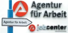  ?? FOTO: DPA/JAN WOITAS ?? Der regionale Bezirk der Agentur für Arbeit spricht von Erholung auf dem Arbeitsmar­kt, allerdings nicht bei den Langzeitar­beitslosen.