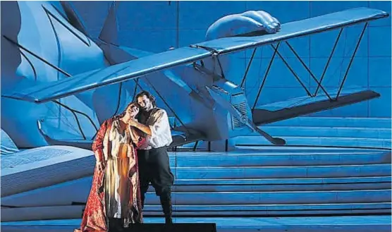  ?? (PRENSA TEATRO ALLA SCALA) ?? En escena. El tenor Marcelo Puente, junto con María José Siri, en “Francesca da Rimini”.