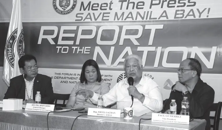  ??  ?? NPC FORUM. Albay Rep. Edcel Lagman (2nd from right), discusses the “quo warranto” petition filed by the Office of the Solicitor General to the Supreme Court against media network, ABS-CBN, during the National Press Club (NPC) media forum held at the NPC Building, Intramuros, Manila on Friday (February 14, 2020). Also in photo (from right) are NPC vice president Paul Gutierrez; Deltha Bernardo, GM of Common Transport Service Cooperativ­e; and NPC president, Rolly Gonzalo. (PNA photo by Gil Calinga)