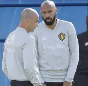  ?? (Photo EPA) ?? Roberto Martinez avec Thierry Henry.