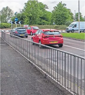  ??  ?? The Kingsway will close eastbound between the Old Glamis Road roundabout and the Forfar Road junction.