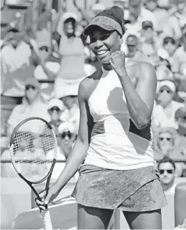  ?? CHARLES TRAINOR JR/TNS ?? Venus Williams survived three match points in her 5-7, 6-3, 7-5 victory on Sunday on Key Biscayne.