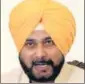  ??  ?? In 2007, the SC stayed the conviction paving way for Sidhu to contest election on the Amritsar Lok Sabha seat.