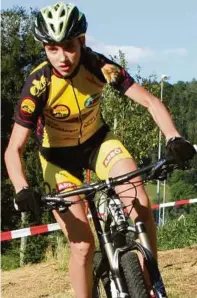  ?? KK ?? Katharina Sadnik ließ bei der Mountainbi­ke-JugendEM (U 15) die Konkurrenz hinter sich