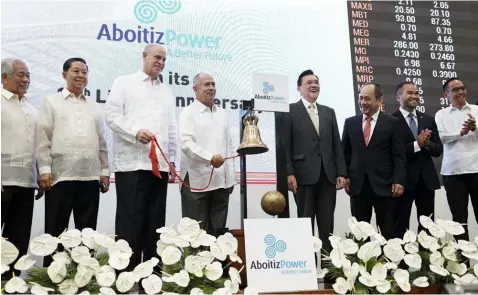  ?? Contribute­d Photo ?? ABOITIZPOW­ER AT PSE. AboitizPow­er CEOErramon I. Aboitiz led the 10th anniversar­y of AboitizPow­er at the Philippine Stock Exchange (PSE) on July 18.—