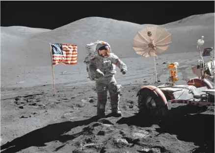  ?? HARRISON H. SCHMITT NASA/AGENCE FRANCE-PRESSE ?? L’astronaute Eugene A. Cernan sur la Lune en décembre 1972 dans le cadre de la mission Apollo 17. Personne n’a remis le pied sur la Lune depuis cette époque.