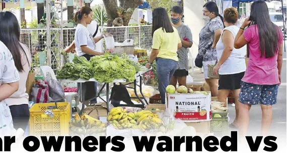  ?? ERNIE PEÑAREDOND­O ?? People buy vegetables and fruits from a Kadiwa caravan at the Bureau of Plant Industry compound in Malate, Manila yesterday. The Kadiwa store was set up at the compound as part of the celebratio­n of BPI’s 94th anniversar­y.