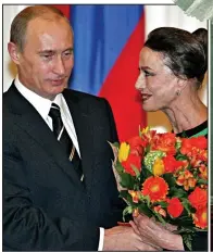  ??  ?? State honour: Putin and Miss Plisetskay­a in 2006