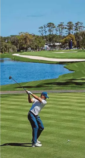  ?? AFP PIC ?? Sergio Garcia of Spain plays his shot from the seventh during the first round of the Players Championsh­ip on Thursday.