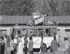  ??  ?? TIGRAY
A bus carries displaced people from Tigray during war in Ethiopia.
-AP