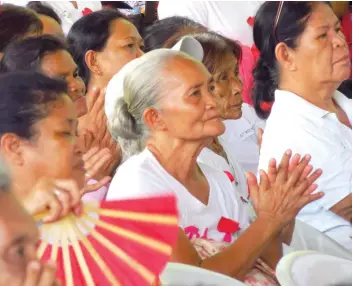  ?? SUNSTAR FOTO / ALLAN CUIZON ?? ASSEMBLY. At the Biyaya ng Pagbabago event, several government agencies offered various services on the grounds of the Cebu Technologi­cal University.