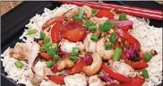  ?? CONTRIBUTE­D BY LINDA GASSENHEIM­ER/TNS ?? Chinese Chicken with Cashew Nuts is easy and quick to prepare at home.