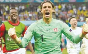  ??  ?? Le portier helvète Yann Sommer propulse son équipe en quarts