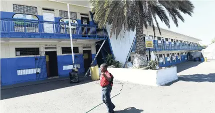  ?? NORMAN GRINDLEY/CHIEF PHOTO EDITOR ?? The Jessie Ripoll Primary School seems abandoned as some teachers stayed from the classroom on Tuesday.