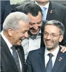  ?? Foto: APA/Punz ?? Wer zuletzt lacht: Avramopoul­os (li.), Salvini, Kickl (weiter re.).
