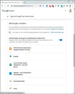  ??  ?? In dem Konto bei Ihrem Sso-anbieter, hier Google, haben Sie die Möglichkei­t, sich aus einzelnen oder allen Diensten abzumelden, bei denen Sie per SSO angemeldet sind.