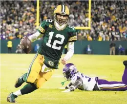  ?? MORRY GASH AP ?? Quarterbac­k Aaron Rodgers has the Packers in a position where they’re in the playoffs with a win today over the Lions, and they’re out if they lose the finale.