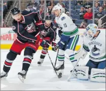  ?? JAMIE SABAU/ NHLI VIA GETTY IMAGES FILES ?? Blue Jackets forward Jeff Carter ( left), a two- time 30- goal scorer, could be on the move before Monday’s noon trade deadline.