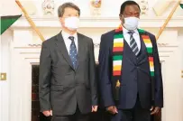  ?? — Pictures: Tawanda Mudimu ?? President Mnangagwa poses for pictures with incoming South Korean Ambassador to Zimbabwe Mr Do Bong Kae (right picture) and incoming Egyptian Ambassador to Zimbabwe Mahmoud Farouk Yousef Amer after a presentati­on of credential­s at State House in Harare yesterday.