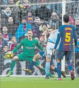  ?? FOTO: PERE PUNTÍ ?? Ter Stegen, también esencial para dejar la portería a cero