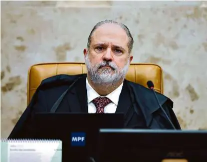 Disputa por sucess&atilde;o de Aras na PGR &eacute; antecipada - O Globo (2022-12-05)