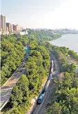  ?? ?? i Manhattan transfer: an Amtrak train nears the Upper West Side in New York g Florida orange: Miami Central is already linked to Orlando, Fort Lauderdale and West Palm Beach via the original Brightline