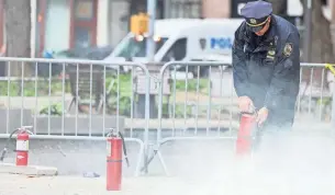  ?? BRENDAN MCDERMID/REUTERS ?? A Florida resident who set himself ablaze outside the Manhattan courthouse where Donald Trump is on trial was shocking. But his beliefs were far less surprising.