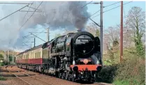  ?? ?? BR Standard Pacific No. 70000 Britannia passes Radway Green Crossing on the Crewe-Kidsgrove line on April 27 with Saphos
Trains ‘Severn Valley Enterprise’ charter from Llandudno Junction to Bridgnorth, which the loco had taken over at Crewe. BARRY MARTIN