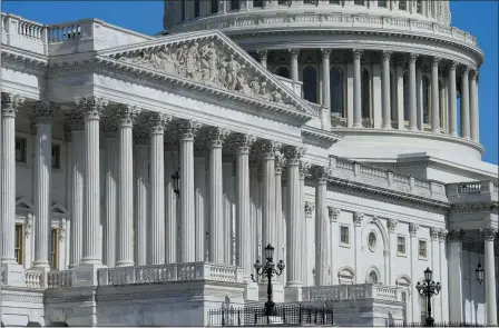  ?? PATRICK SEMANSKY — THE ASSOCIATED PRESS ?? The Sun shines on the U.S. Capitol inwashingt­on, Saturday.